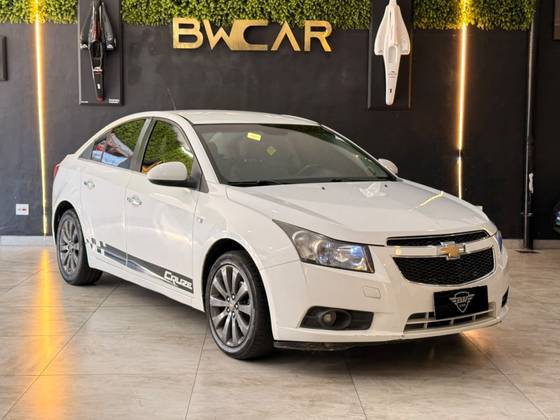 CHEVROLET CRUZE 1.8 LTZ 16V FLEX 4P AUTOMÁTICO CHEVROLET CRUZE 1.8 LTZ 16V FLEX 4P AUTOMÁTICO